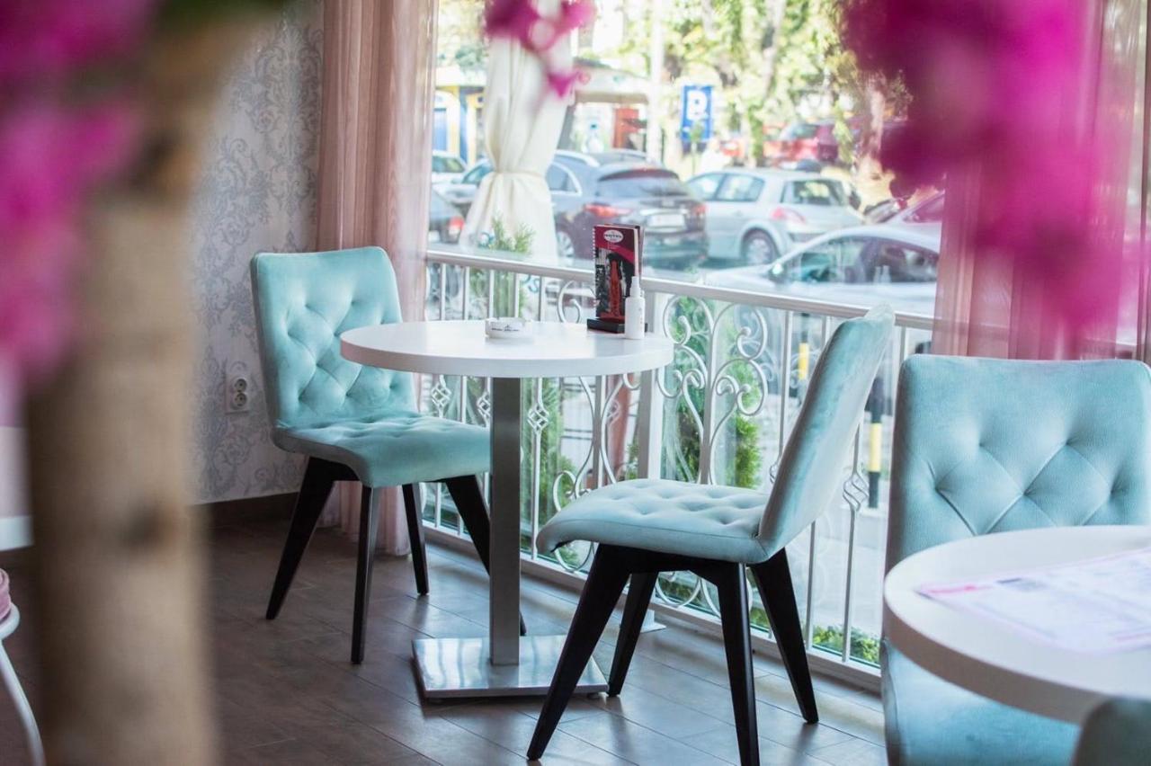 Garni Hotel Lotos Ni Εξωτερικό φωτογραφία