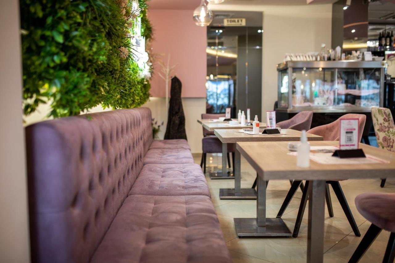 Garni Hotel Lotos Ni Εξωτερικό φωτογραφία