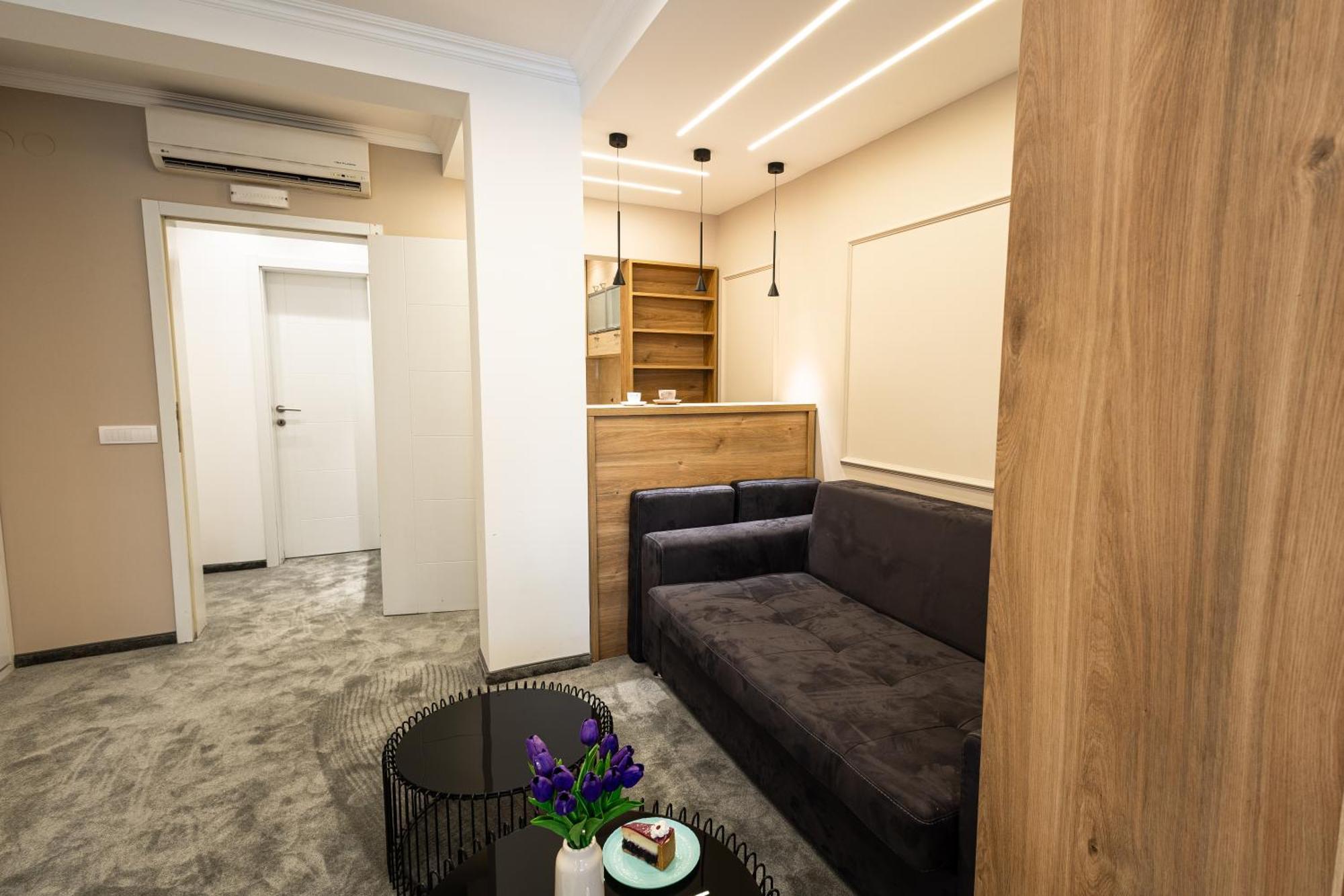 Garni Hotel Lotos Ni Εξωτερικό φωτογραφία